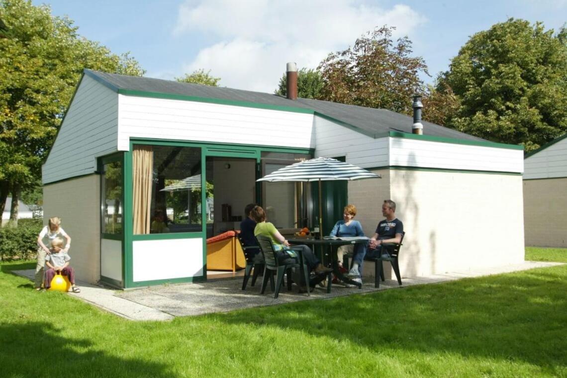 Vakantiebungalow Bisschops Simpelveld Bagian luar foto
